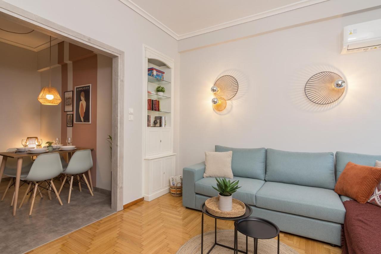 Spacious 2 Bedroom Apartment In Koukaki Athens Exterior photo